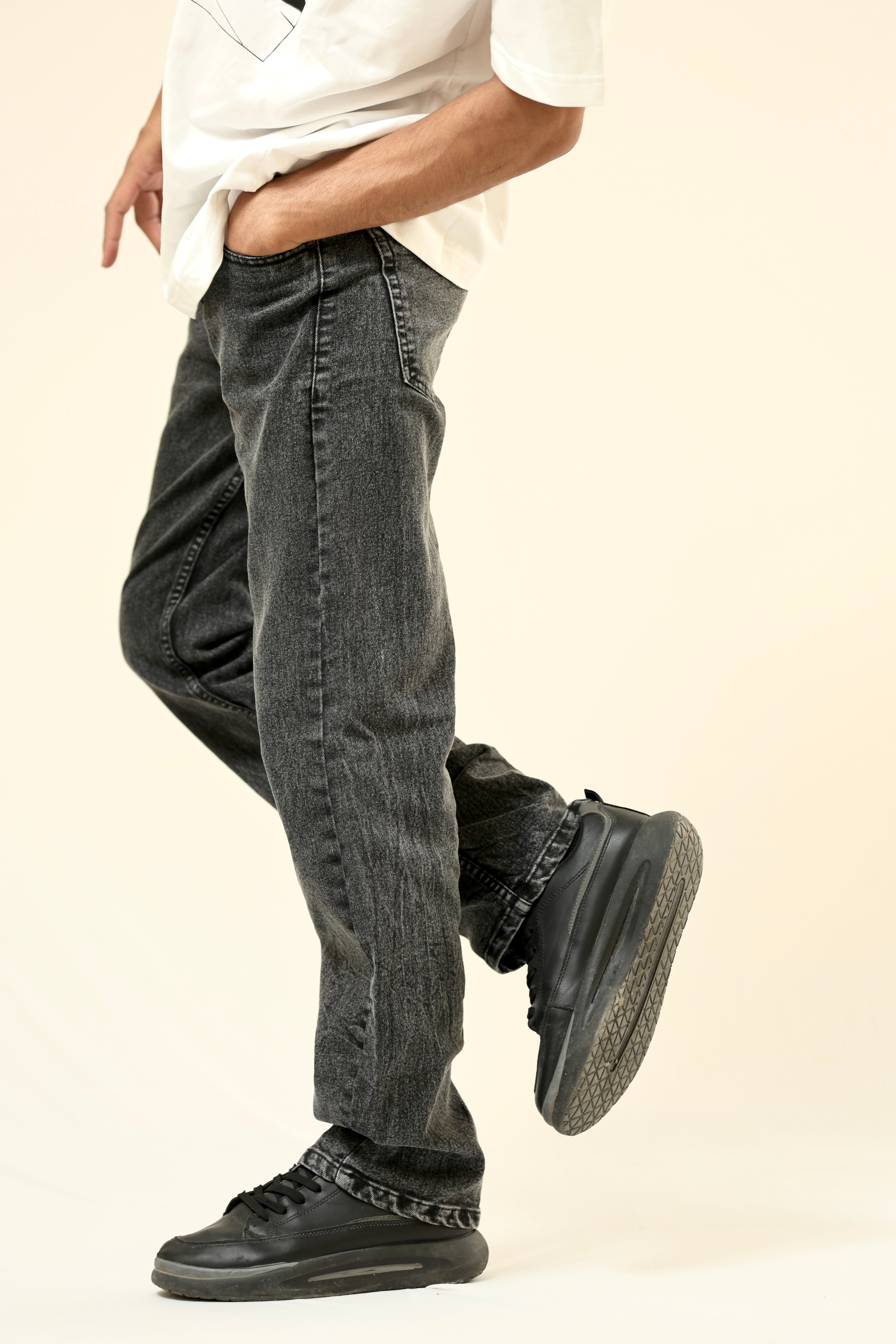 Straight Regular Jeans